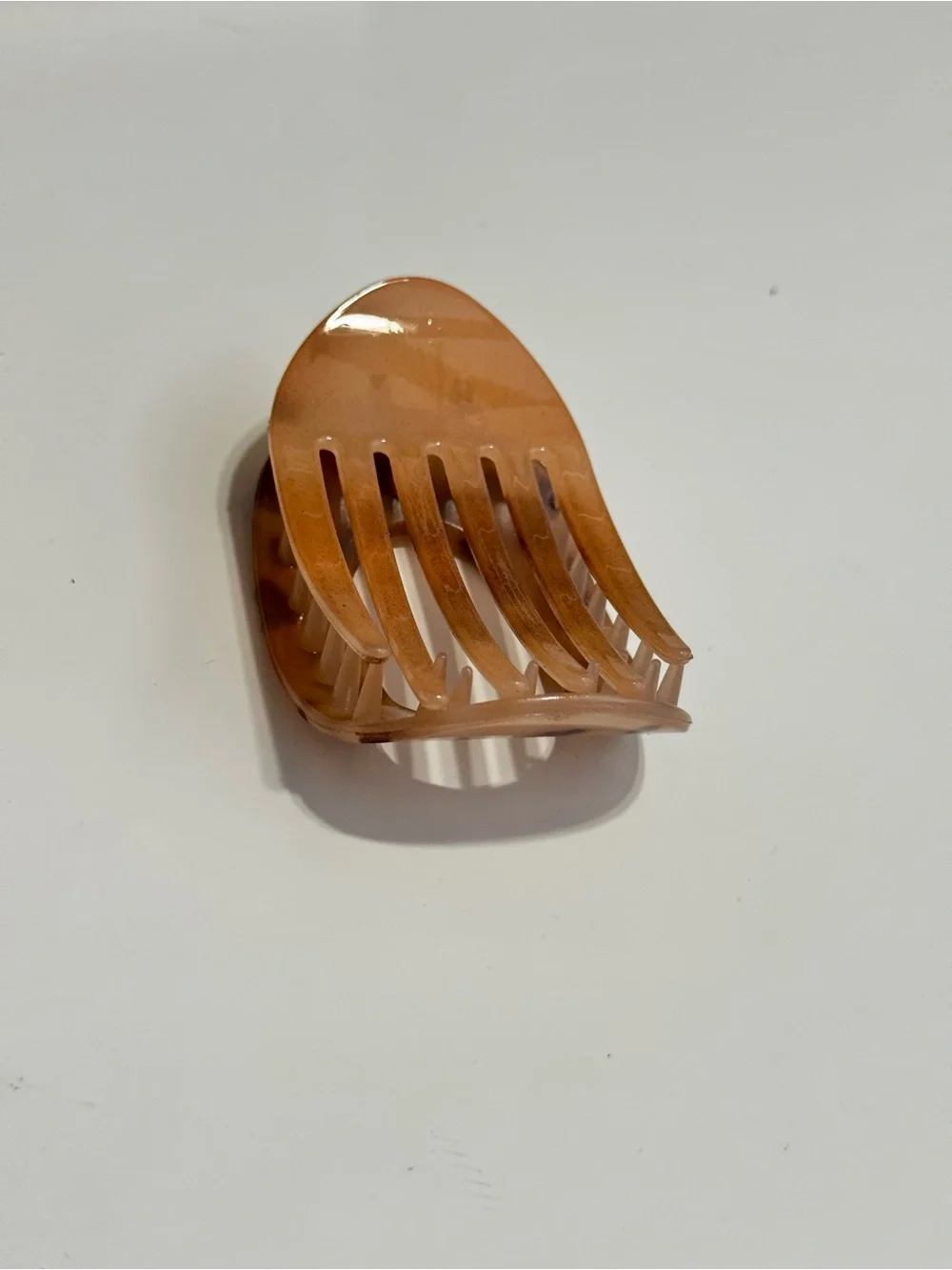 Light Tortoiseshell Hair Claw Clip - Classic Brown